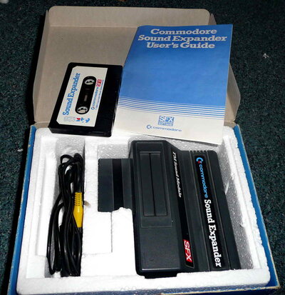 SFX cartridge+fullsizekeyboard -02.jpg