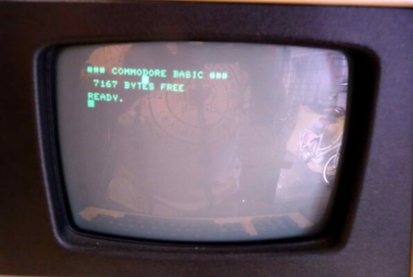 CBM PET 2001 series - 05.jpg