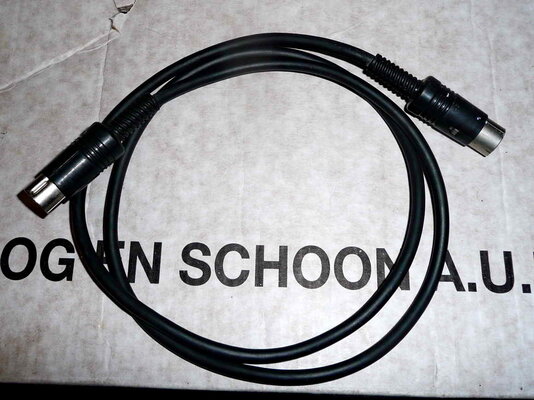 serial cable CBM.jpg