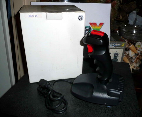 Flightstick - unknown brand - NOS - 12,50 euro.jpg