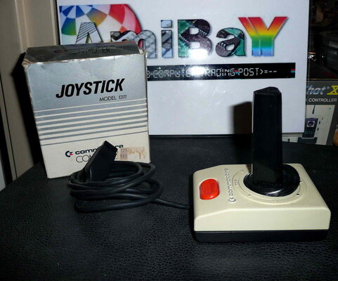 Joystick Model 1311 - Commodore - 7,50 euro.jpg