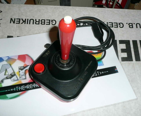 Bat handling stick - WICO.jpg