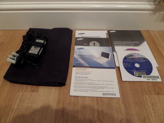 Samsung NC10 - 1.JPG