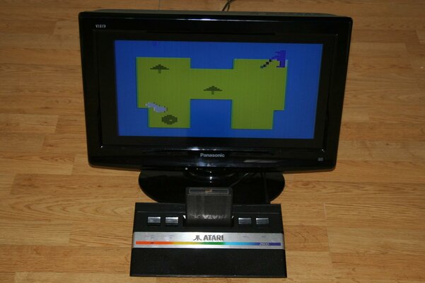 Atari 2600 Jnr (AV Upgraded) Sample Picture #1.jpg