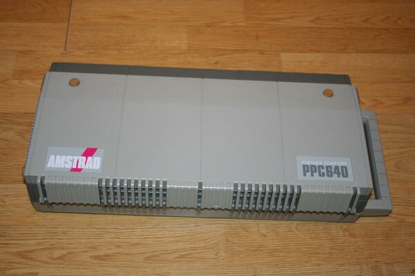 Amstrad PPC640 001.jpg