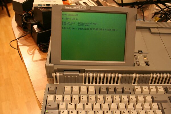 Amstrad PPC640 009.jpg