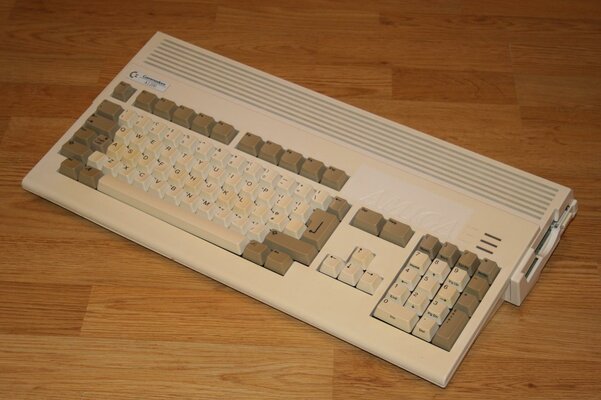 Amiga 1200 007.jpg