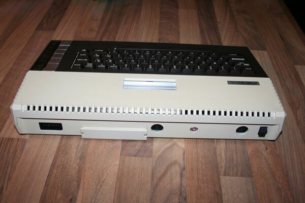 Atari 800 XL 019.jpg