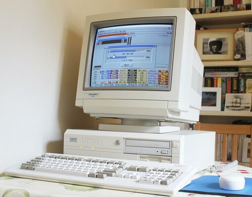 amiga4000.jpg