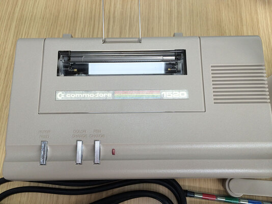 Commodore 1520 Printer 1.jpg