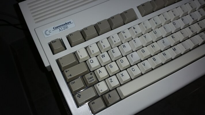 A1200 PCMCIA1024.jpg