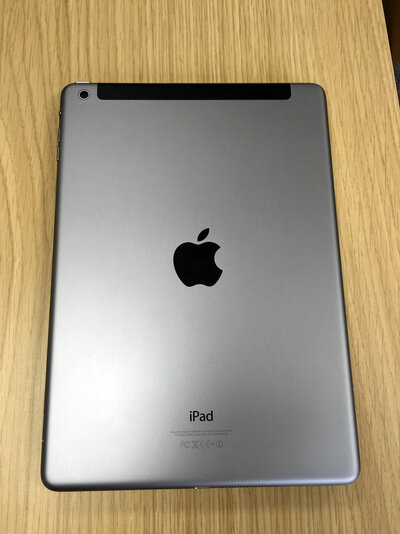 iPad Air 5.jpg