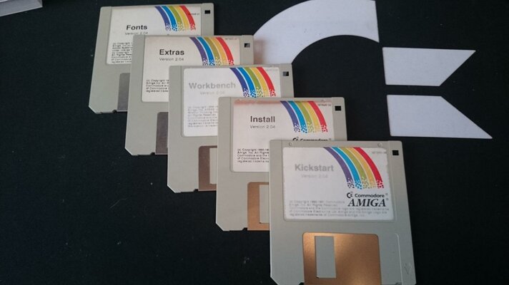 c=wb2.04disks+kickstart.jpg
