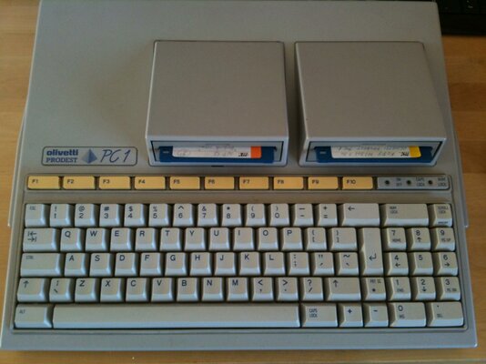 Olivetti Prodest PC1 (Top).jpg