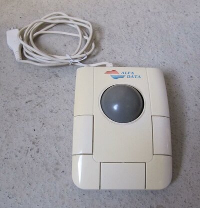 TrackBall Top.jpg