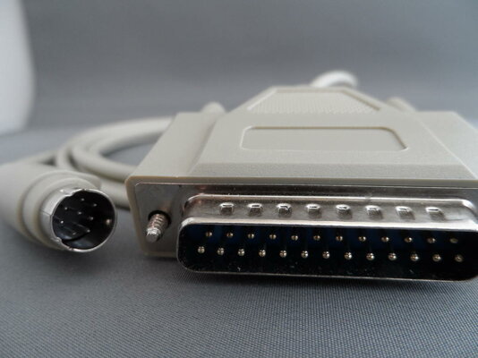 Item 3 - Apple Modem Cable #2.jpg