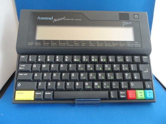 Amstrad NC100 01.jpg