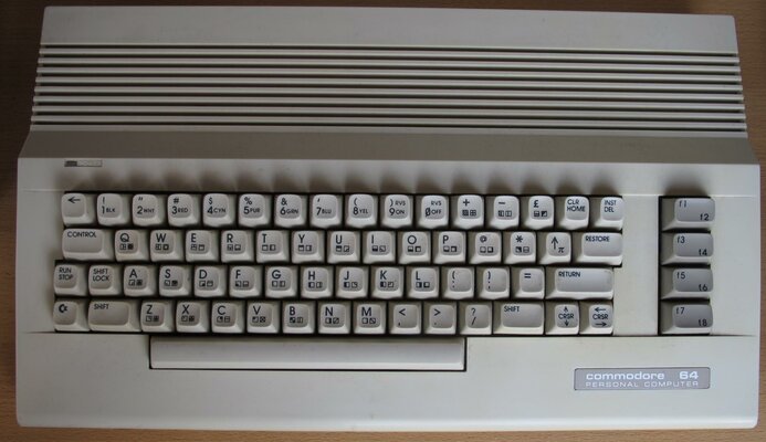 Closed - Commodore C64C (system only) | AmiBay