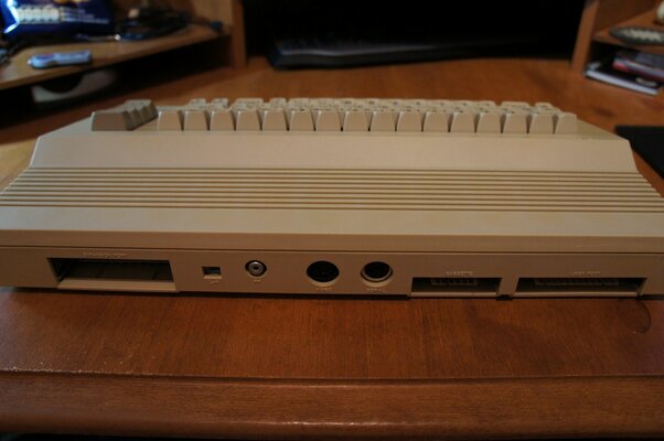 C64c back.JPG