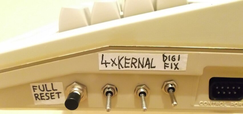 a jobb oldali kapcsolók.jpg