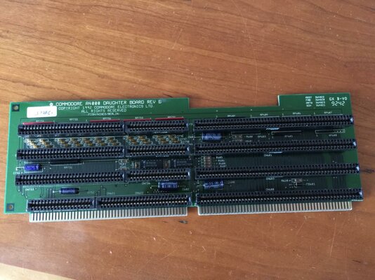 Amiga A4000 Riser 1.jpg
