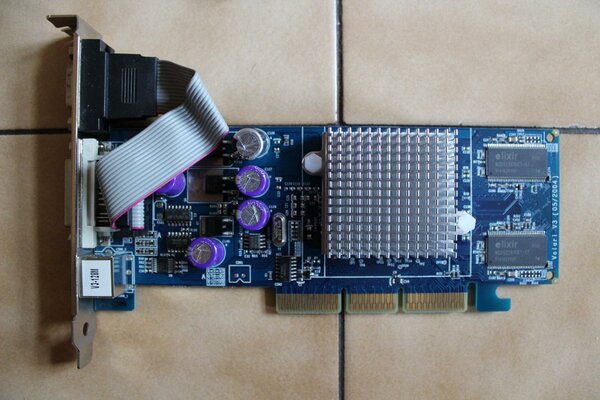 3 XGI Volari V3 front.jpg