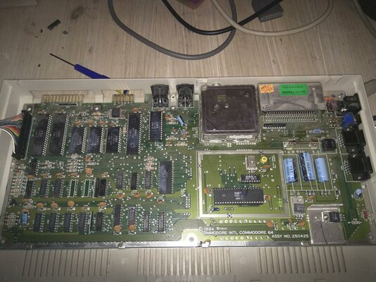 C64MainboardDefect.jpg