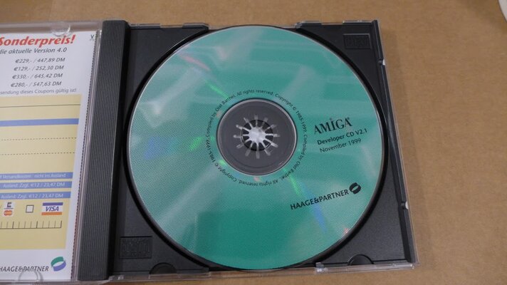 Amiga OS3.5 Developer CD-2.JPG