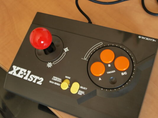 XE-1ST2joystick.jpg
