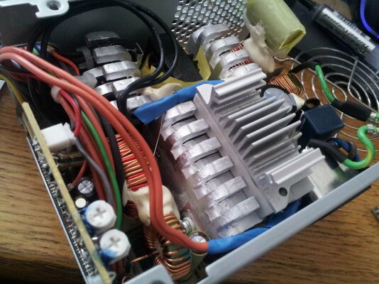 Resistor with heatsink.jpg