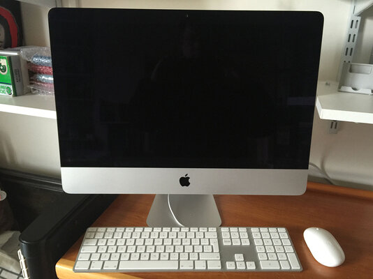 iMac 1.jpg