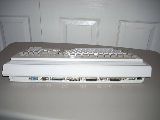 Amiga1200c.jpg