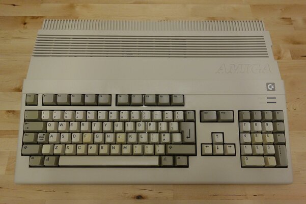 Amiga 500 Boxed 07.jpg