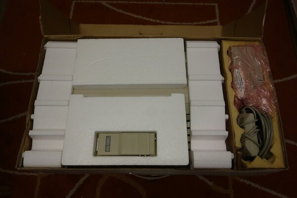 Amiga 500 Boxed 04.jpg