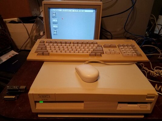 Amiga3000Front.jpg