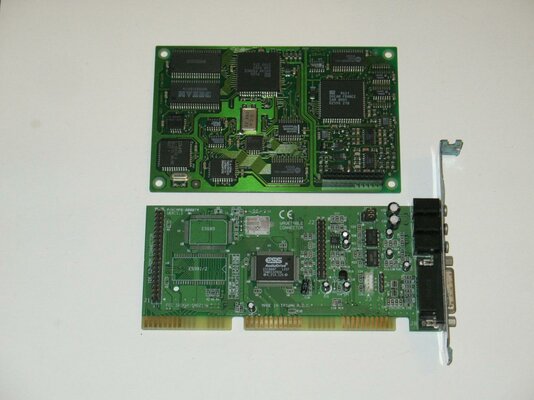 ESS 1868F with Terratec Dream GSWAVE (GMW3000) MIDI daughterboard - front.jpg