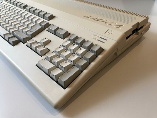 Amiga 500 Case #01.jpg
