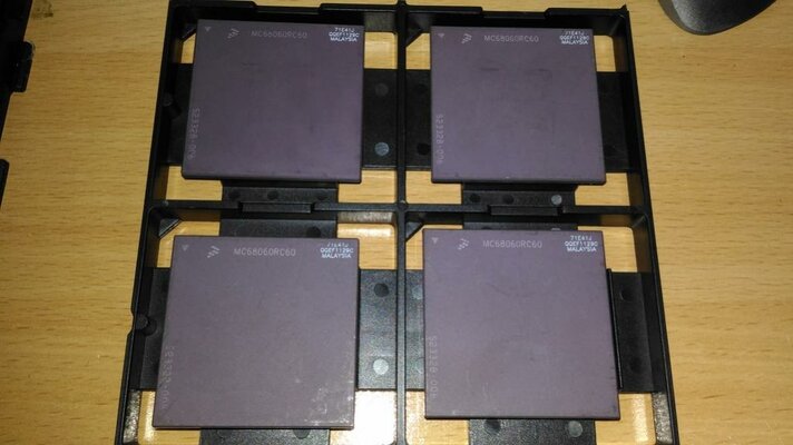 MC68060RC60 Freescale - small.jpg