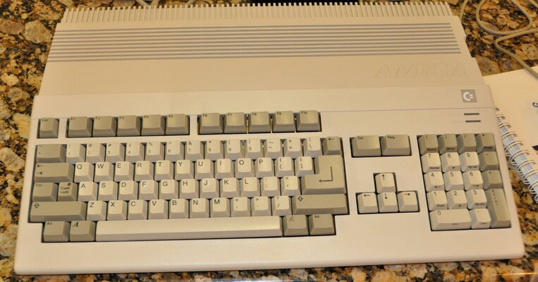 Amiga 500-1.jpg