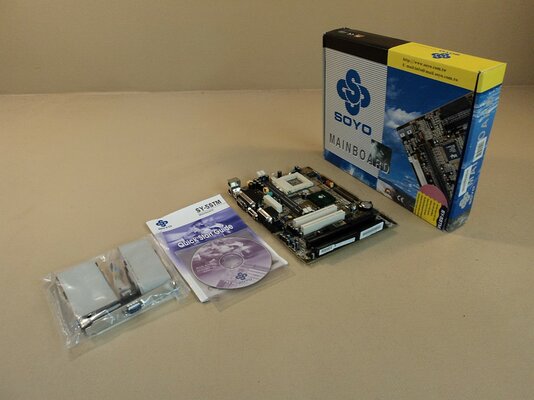 Soyo SY-5STM - 02.JPG